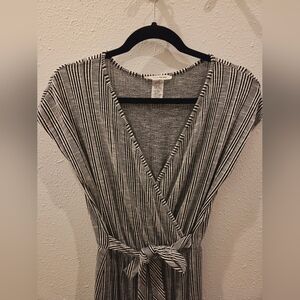 Striped Flowy Romper // Size M